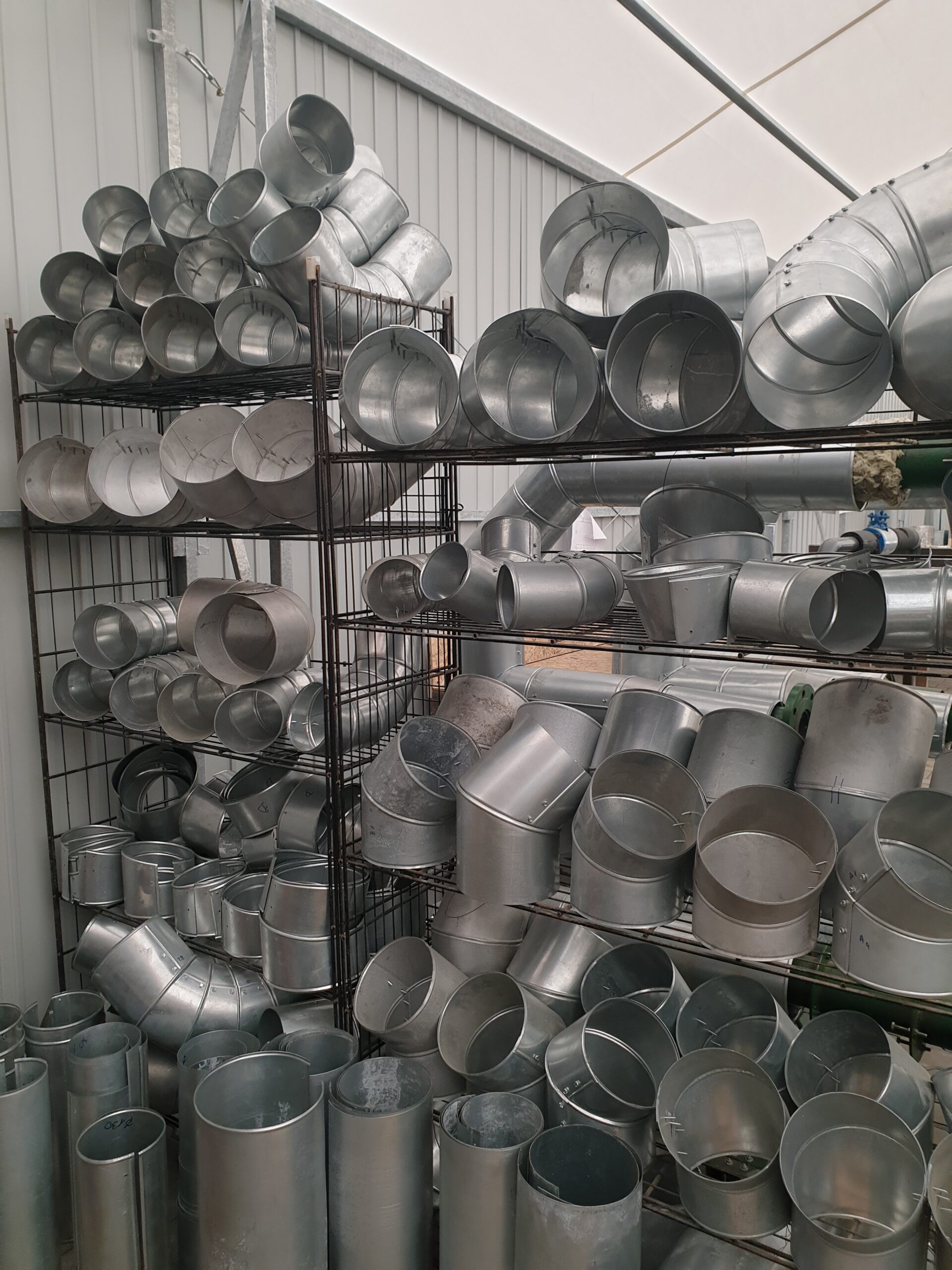 PREFABRIKASJON OG METALLKURS FOR VENTILASJONSKANALER